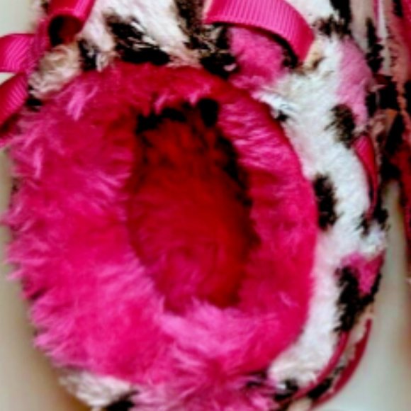 NWT The Childrens Place Girl Slippers Faux Fur Leopard SlipOn Shoe 8/9T … - Picture 9 of 9
